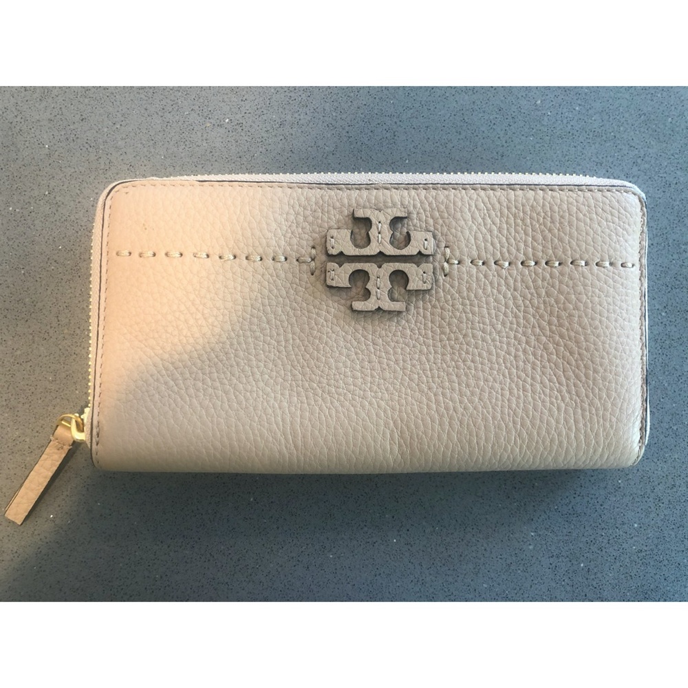 NWT Tory Burch Mcgraw Wallet